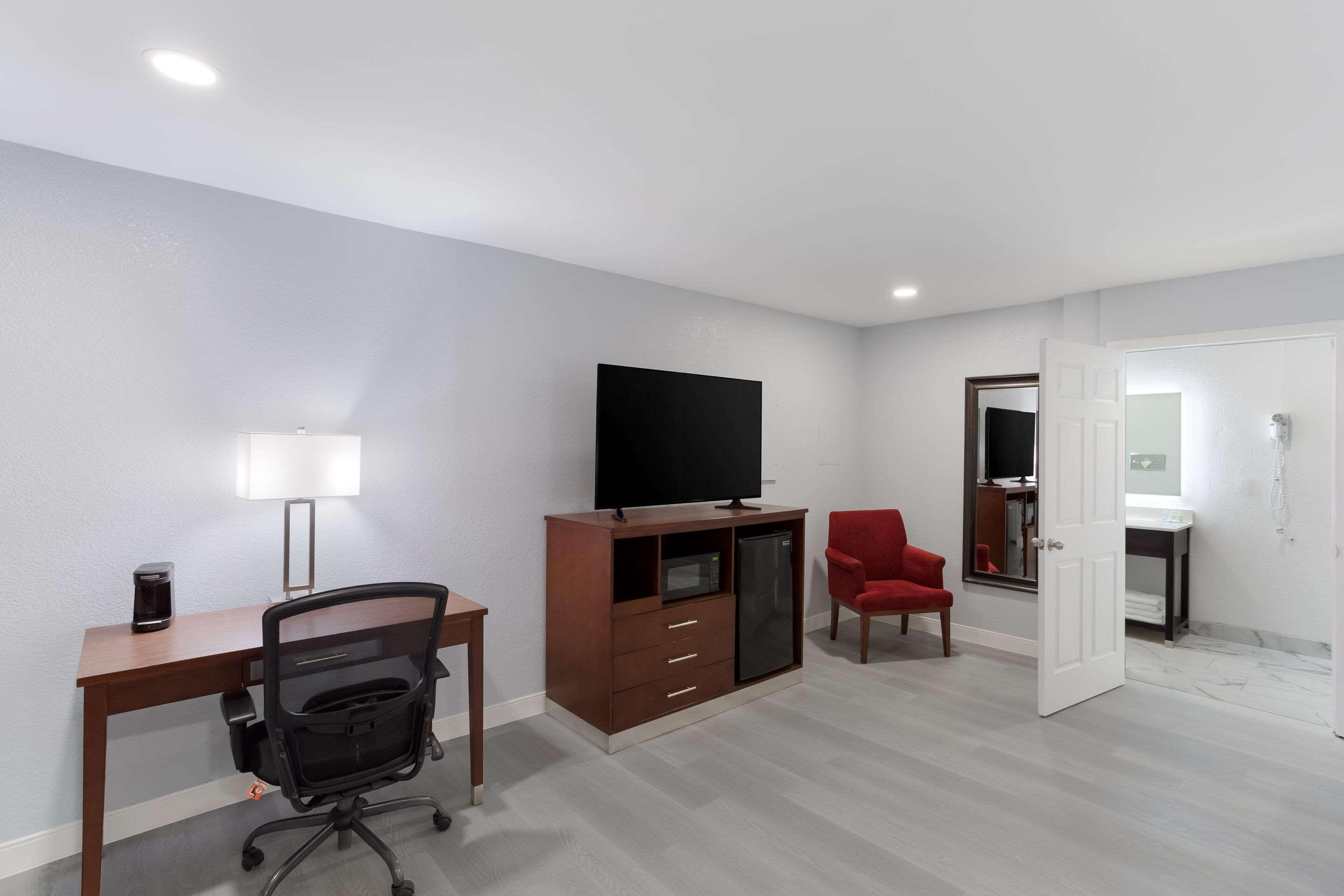 Quality Inn Redding Near I-5 Exteriör bild