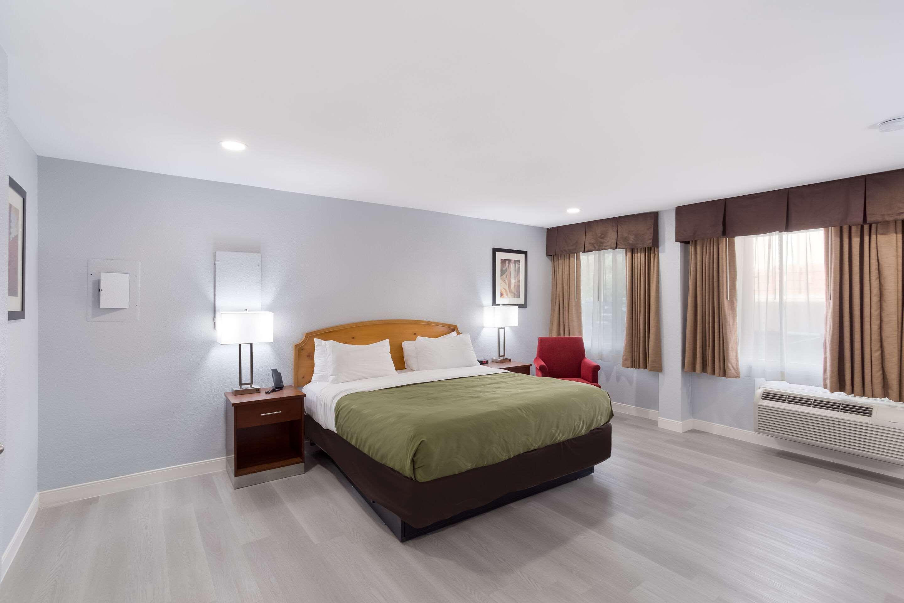 Quality Inn Redding Near I-5 Exteriör bild