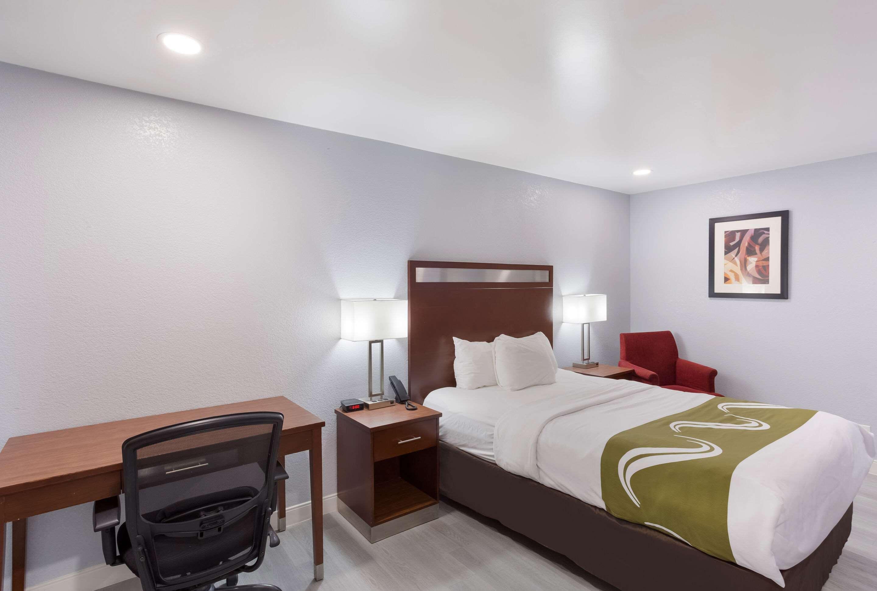 Quality Inn Redding Near I-5 Exteriör bild