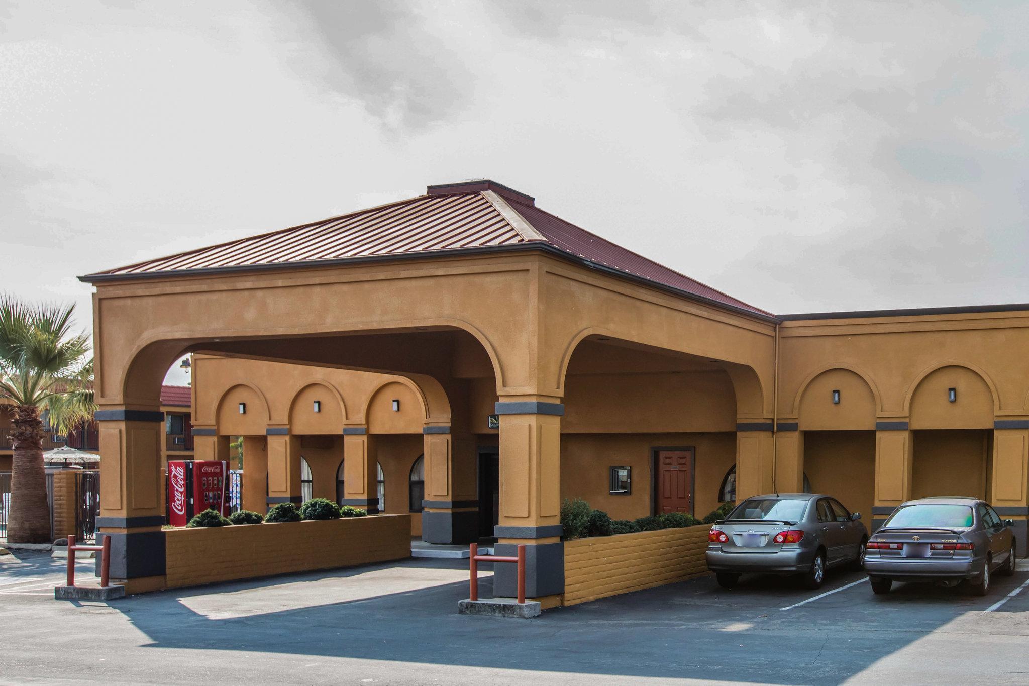 Quality Inn Redding Near I-5 Exteriör bild