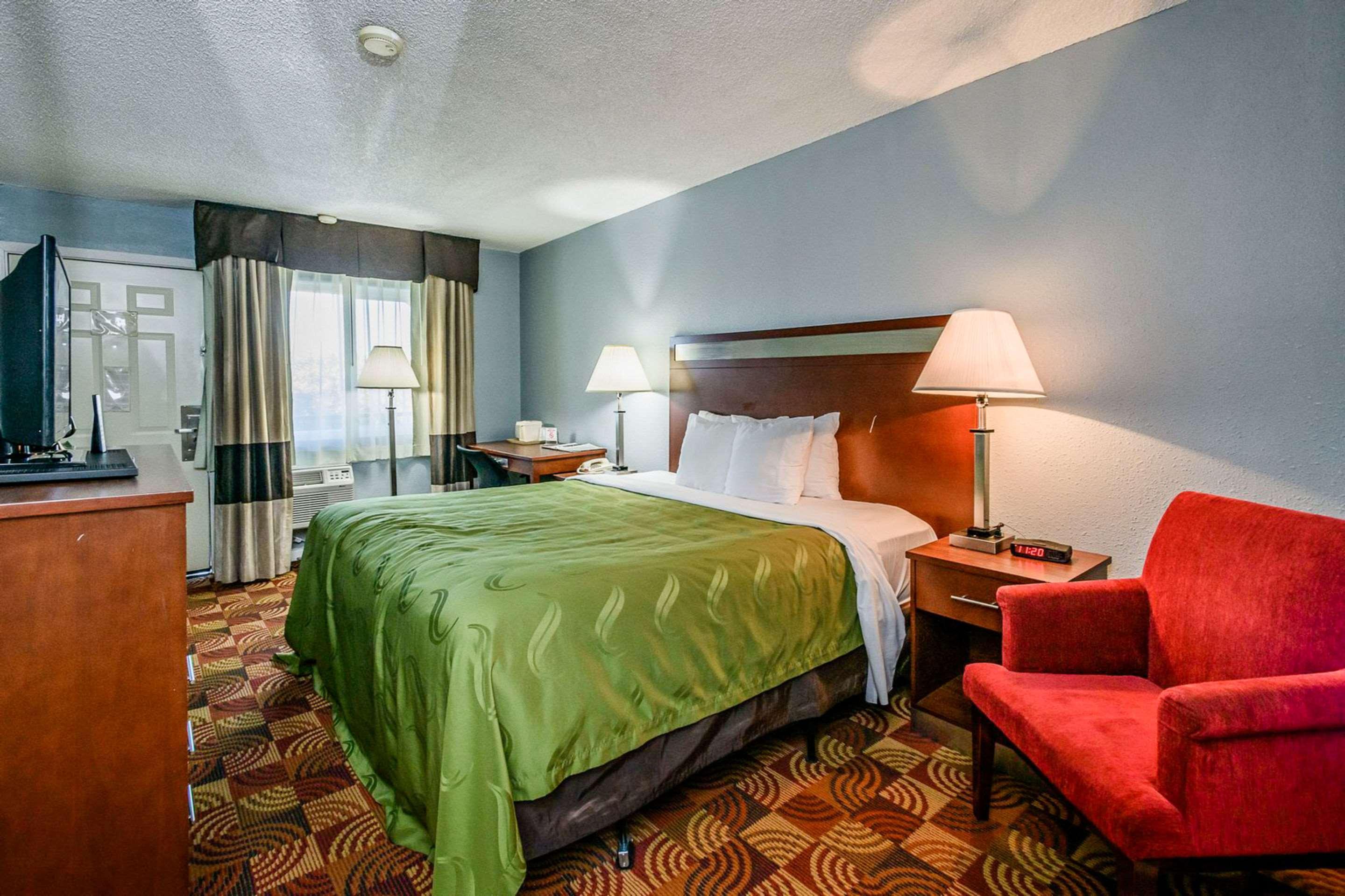 Quality Inn Redding Near I-5 Exteriör bild
