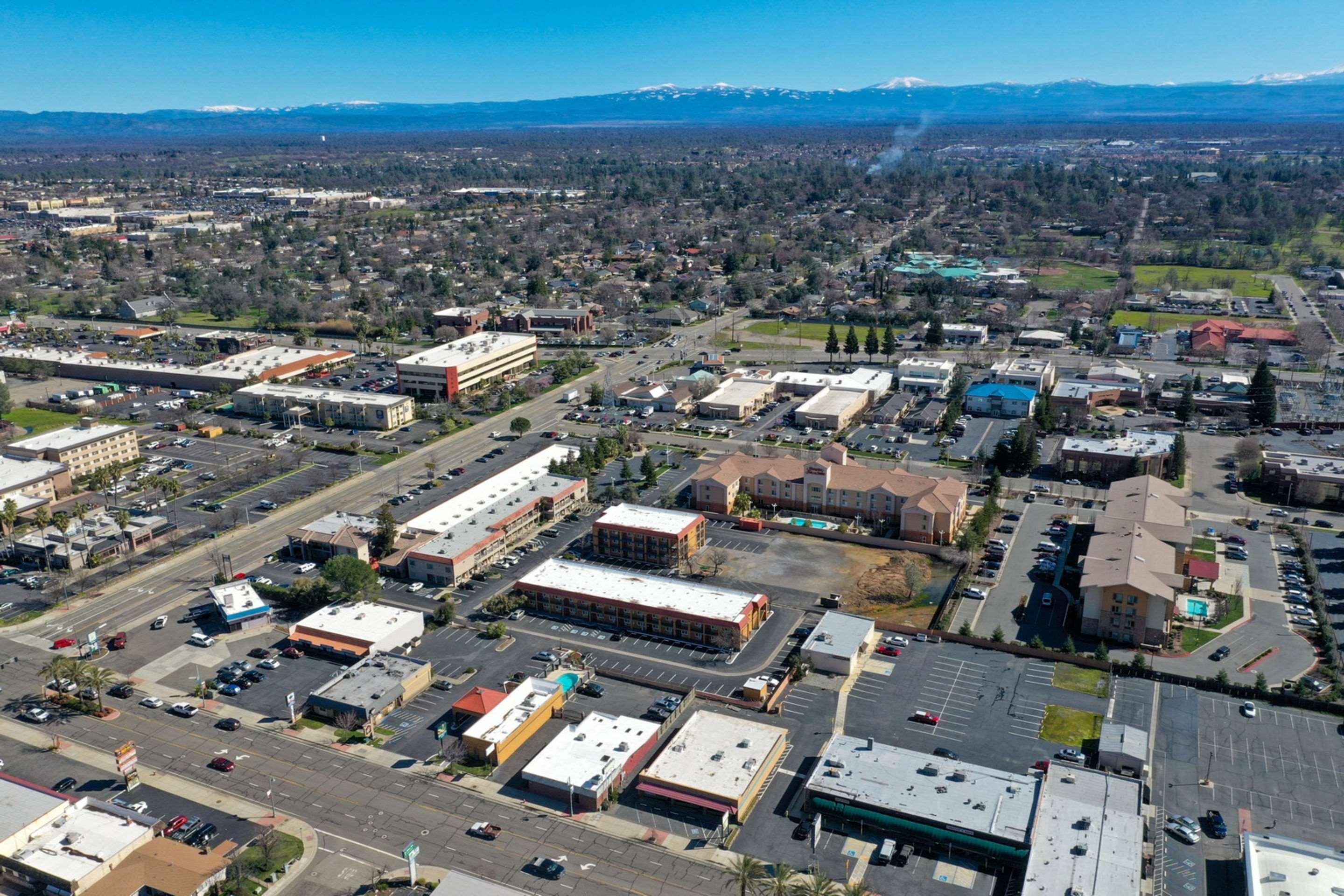 Quality Inn Redding Near I-5 Exteriör bild
