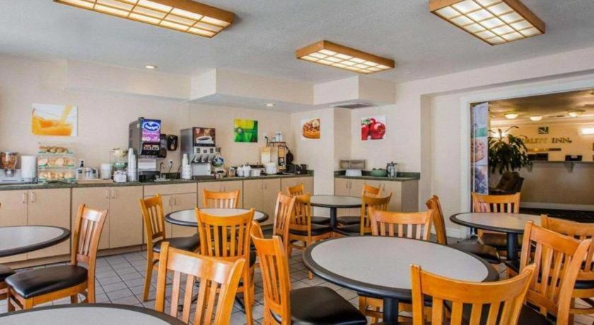 Quality Inn Redding Near I-5 Exteriör bild